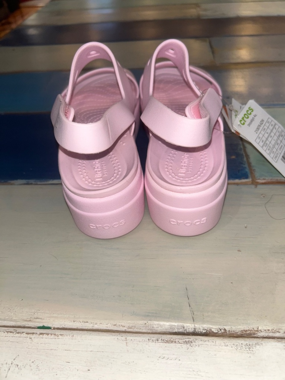 NWT Crocs Brooklyn 4U Pink Milk Platform Sandals Women’s 6 - Picture 5 of 7